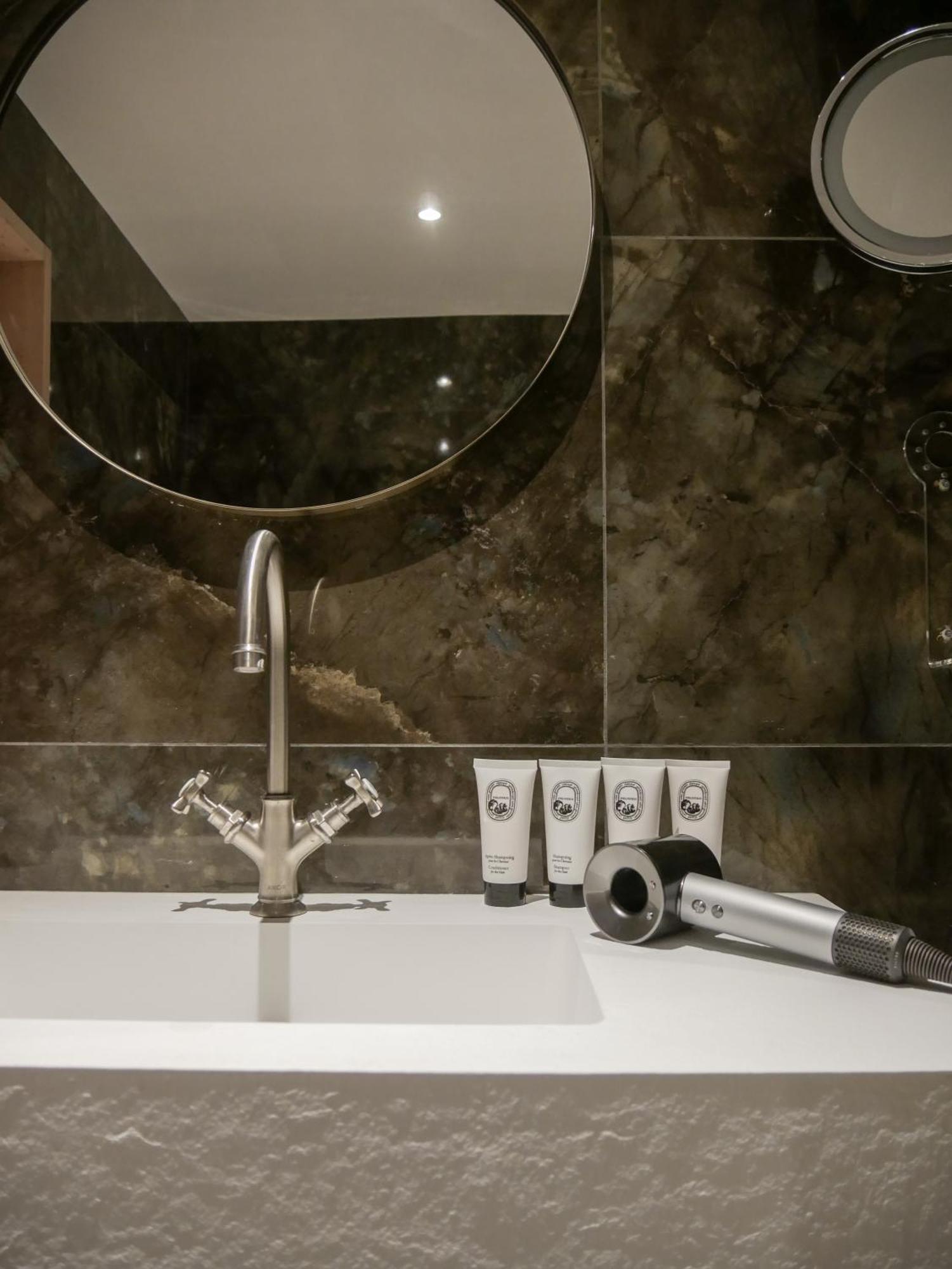 Hotel Le Diamond Rock Tignes Bilik gambar